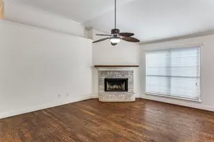 7628 Arbor Ridge Ct, Fort Worth, TX 76112 - Photo 4