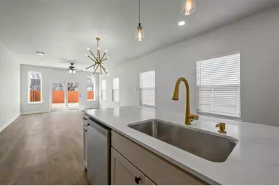 2409 Jeffries Street, Dallas, TX 75215 - Photo 8