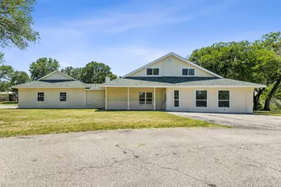549 W Paloma Court, Fort Worth, TX 76108 - Photo 1