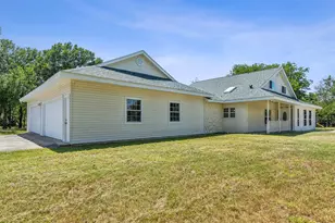 549 W Paloma Ct, Fort Worth, TX 76108 - Photo 2