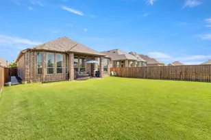 1609 Canter Ct, Aubrey, TX 76227 - Photo 28