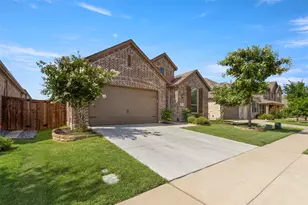 1609 Canter Ct, Aubrey, TX 76227 - Photo 4