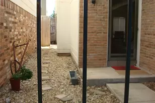 2904 Southern Cross Dr, Garland, TX 75044 - Photo 24