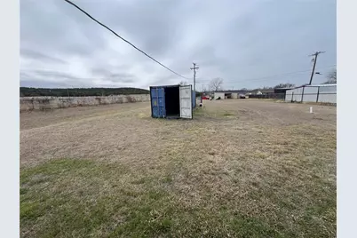 927 S H Avenue, Clifton, TX 76634 - Photo 14