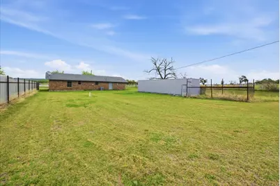 927 S Ave H, Clifton, TX 76634 - Photo 20
