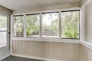 8121 W Elizabeth Ln, Fort Worth, TX 76116 - Photo 18