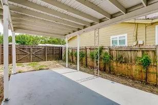 8121 W Elizabeth Ln, Fort Worth, TX 76116 - Photo 20