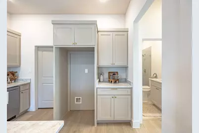 617 E Ramsey Avenue, Fort Worth, TX 76104 - Photo 10