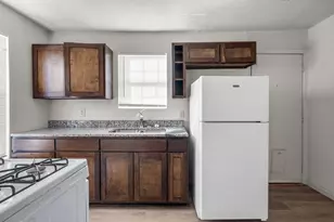 309 Hallvale Dr, Fort Worth, TX 76108 - Photo 8