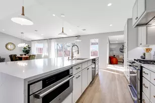 12303 Cedar Bend Dr, Dallas, TX 75244 - Photo 18