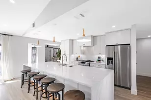 12303 Cedar Bend Dr, Dallas, TX 75244 - Photo 8