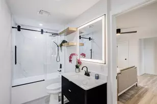 12303 Cedar Bend Dr, Dallas, TX 75244 - Photo 30