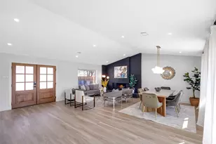 12303 Cedar Bend Dr, Dallas, TX 75244 - Photo 10