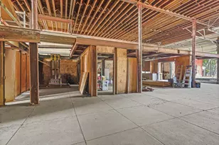 125 S Waco Street St, Hillsboro, TX 76645 - Photo 2