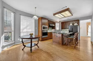 6309 Bittersweet Dr, Arlington, TX 76001 - Photo 12