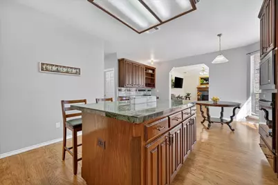 6309 Bittersweet Drive, Arlington, TX 76001 - Photo 10