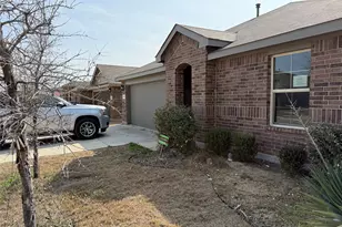 16629 White Fish Ln, Justin, TX 76247 - Photo 4