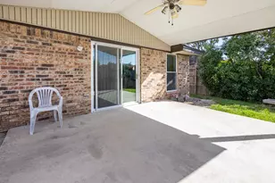 3722 Fieldcrest Dr, Garland, TX 75042 - Photo 32