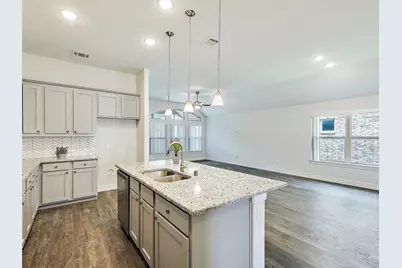 2420 Valley Lane, Carrollton, TX 75010 - Photo 16