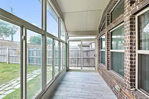 2420 Valley Ln, Carrollton, TX 75010 - Photo 32