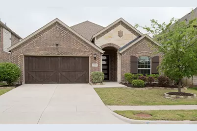 2420 Valley Lane, Carrollton, TX 75010 - Photo 2