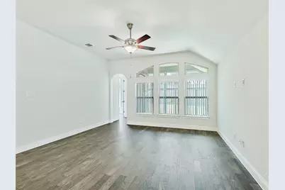 2420 Valley Lane, Carrollton, TX 75010 - Photo 10