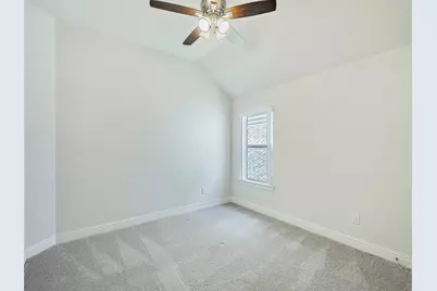 2420 Valley Lane, Carrollton, TX 75010 - Photo 18