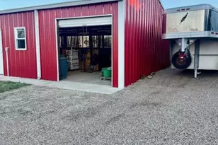 3350 Skyline Dr, Bluff Dale, TX 76433 - Photo 16