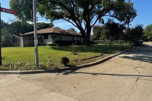 2849 Millwood Cir, Dallas, TX 75234 - Photo 2