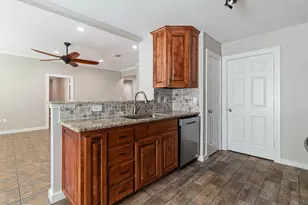 757 Tanglewood Dr, Burleson, TX 76028 - Photo 10