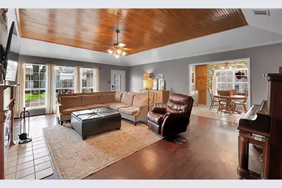 724 W 4th Street, McGregor, TX 76657 - Photo 6