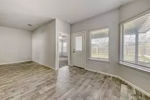 8213 Muddy Creek Dr, Fort Worth, TX 76131 - Photo 6