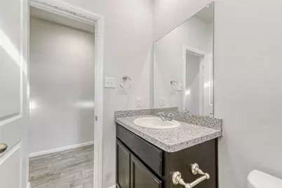 8213 Muddy Creek Drive, Fort Worth, TX 76131 - Photo 18