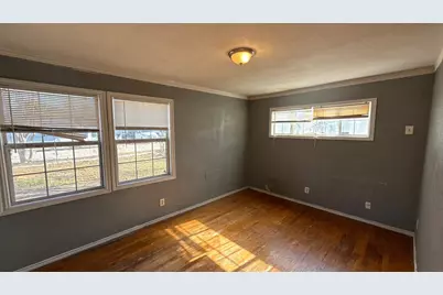 927 Powell Road, Mesquite, TX 75149 - Photo 8