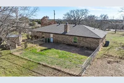 8812 Lipan Highway, Lipan, TX 76462 - Photo 34