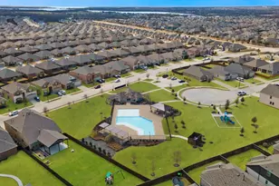 2121 Esher Dr, Little Elm, TX 75068 - Photo 34