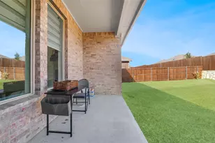 2121 Esher Dr, Little Elm, TX 75068 - Photo 32