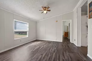 109 Wallace St, Lone Oak, TX 75453 - Photo 6