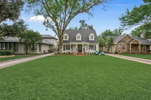 3717 Bellaire Dr S, Fort Worth, TX 76109 - Photo 2