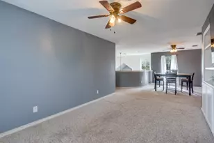 208 S Village Dr, McKinney, TX 75072 - Photo 16