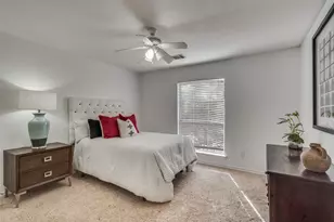 208 S Village Dr, McKinney, TX 75072 - Photo 22