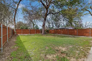 3707 Bertrand Ave, Dallas, TX 75210 - Photo 38