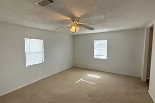 201 E Hubbard St, Josephine, TX 75173 - Photo 14