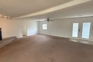 201 E Hubbard St, Josephine, TX 75173 - Photo 4