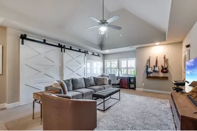 647 Fountainview Drive, Irving, TX 75039 - Photo 30