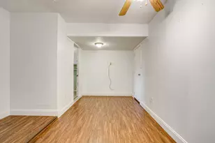 500 Berkshire Ct, Burleson, TX 76028 - Photo 34