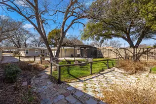 9958 Galway Dr, Dallas, TX 75218 - Photo 30