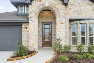 2203 Redding Dr, Mansfield, TX 76084 - Photo 4