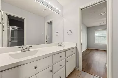 1118 Bagby Avenue, Waco, TX 76706 - Photo 16