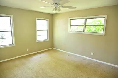 1840 Junius Street, Fort Worth, TX 76103 - Photo 6